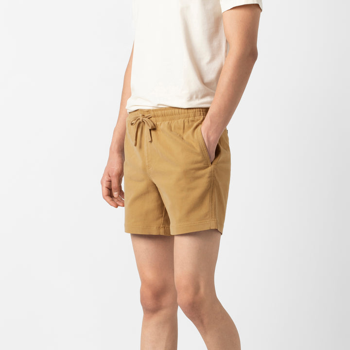 Alto Short Khaki 5 side on model