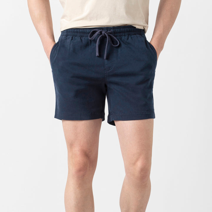 Alto Short 5.5" Navy front on model