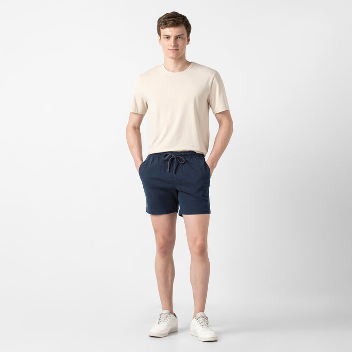 Alto Short Navy 5 full body on model