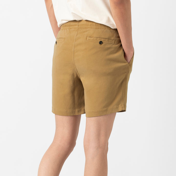 Alto Short 7" British Khaki back on model