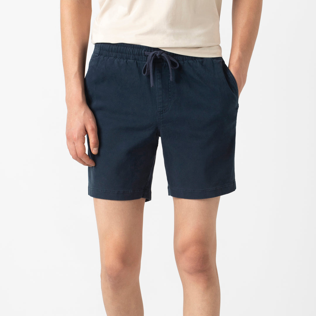 Alto Short 7" Navy front on model