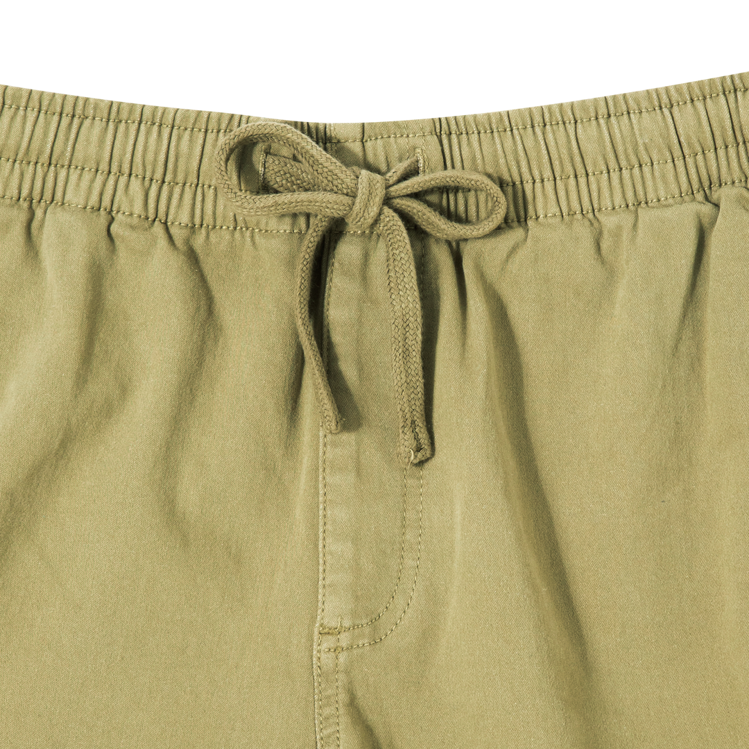 Alto Short Olive 7 close up on model