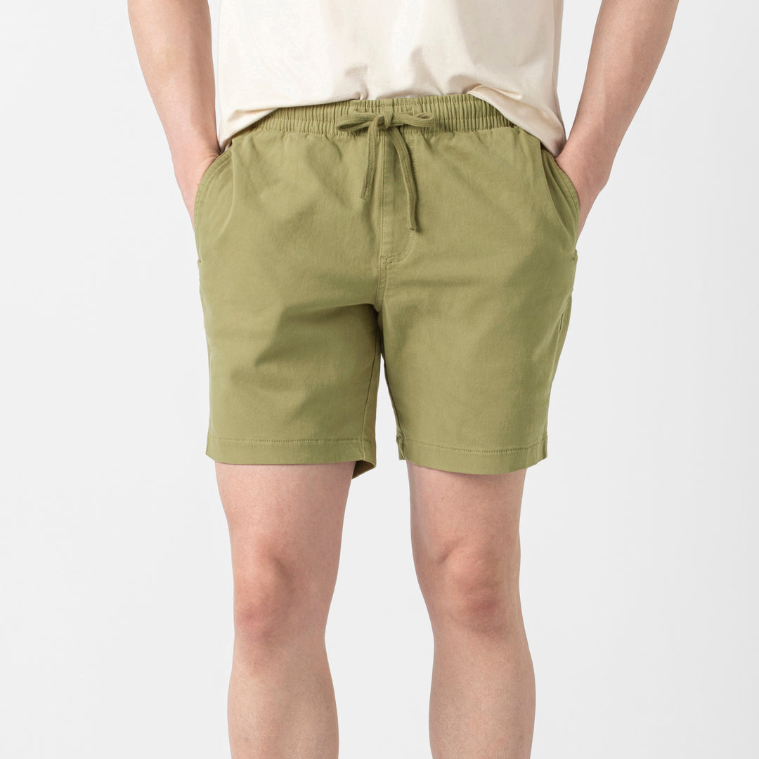 Alto Short 7" Olive front on model