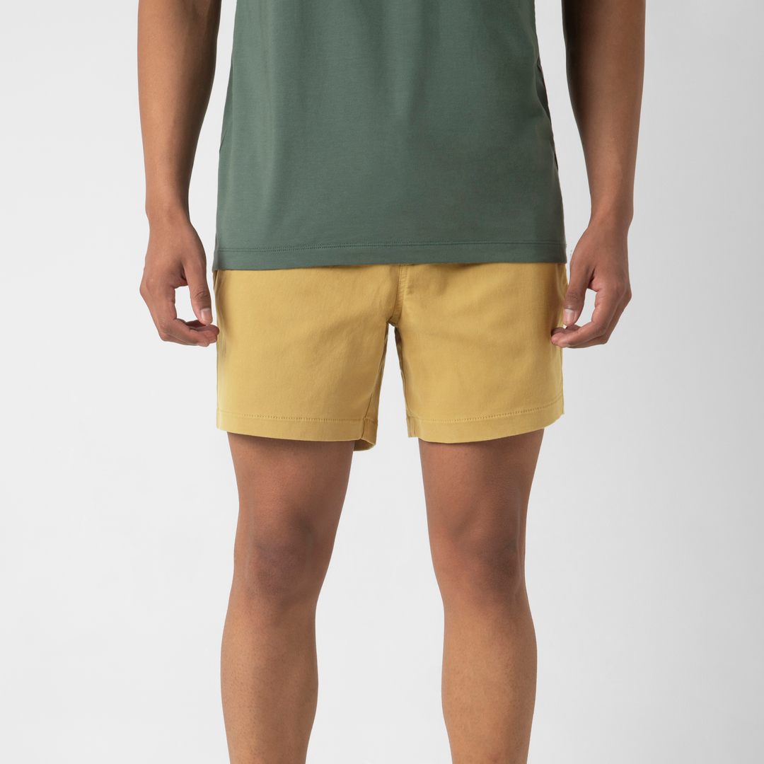 Alto Short Khaki 5.5" front on model