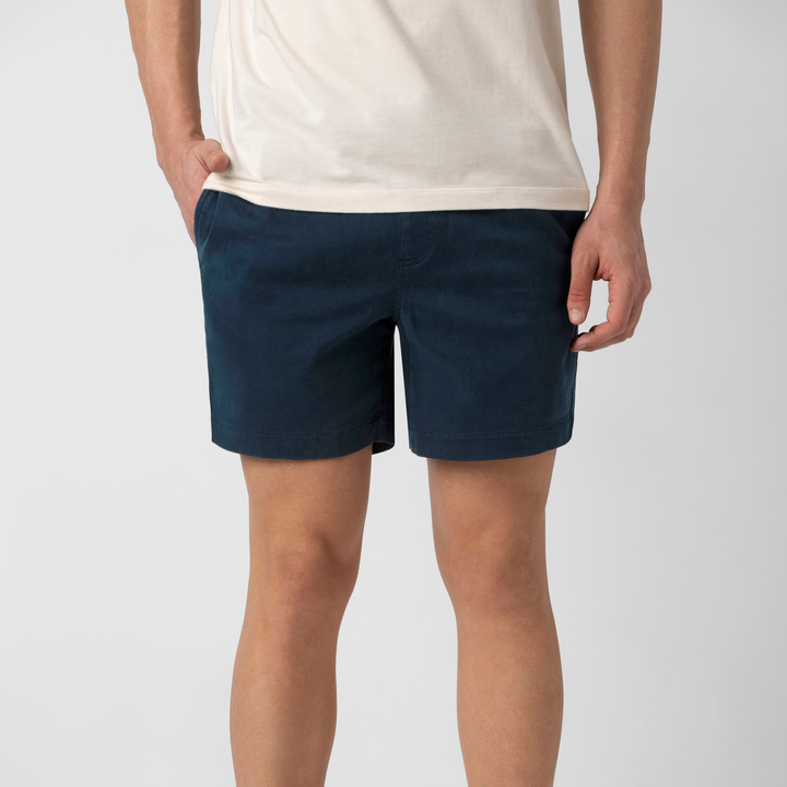 Alto Short Navy 5.5" front on model