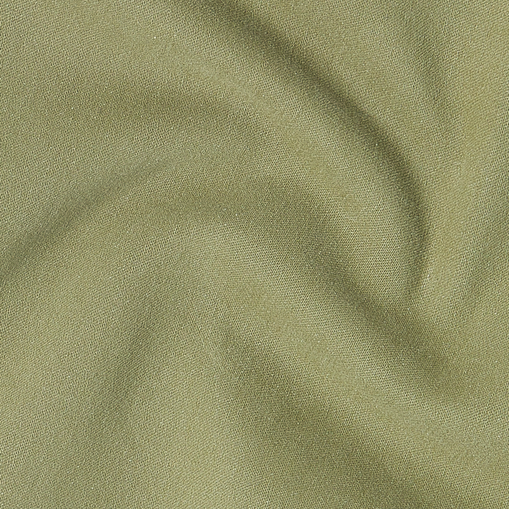 Alto Short Olive 7" close up fabric