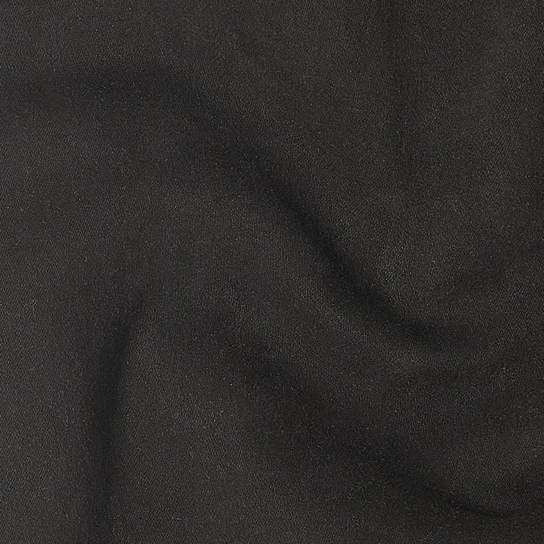 Alto Short 7" Black close up fabric