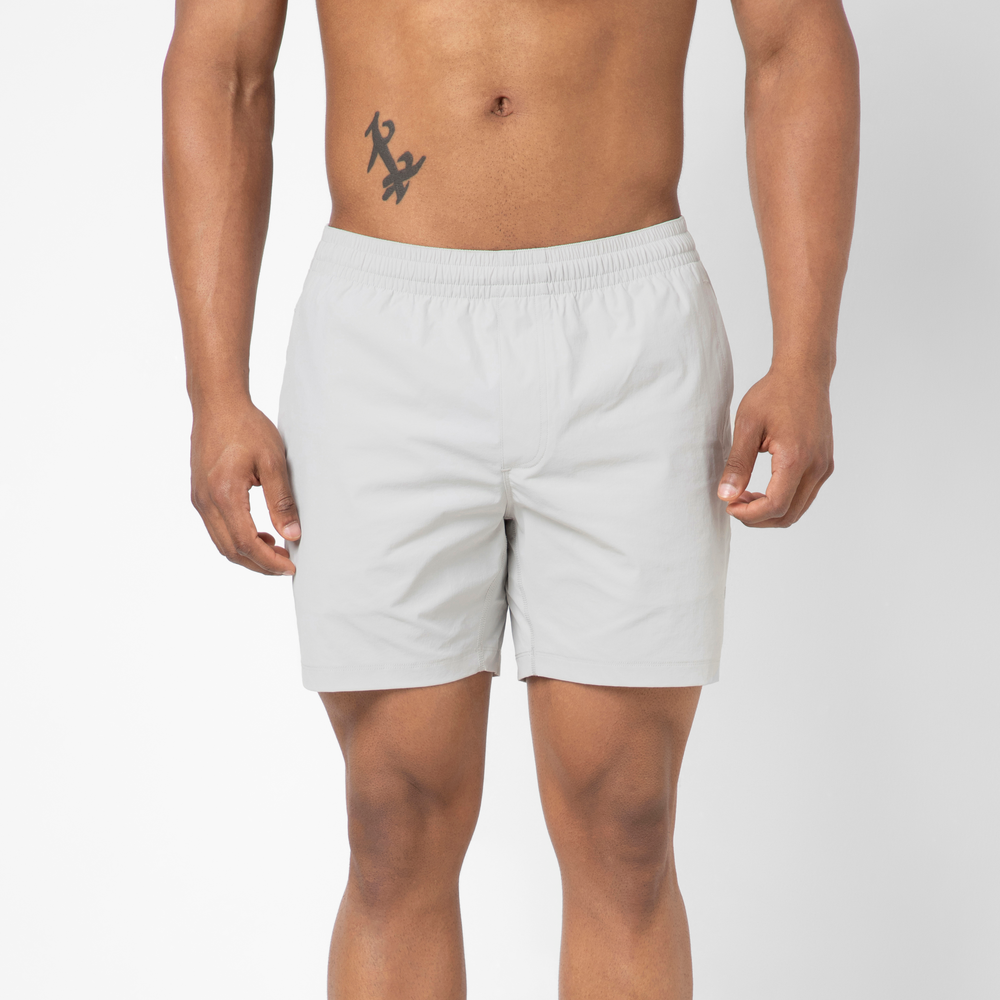 Atlas Short 5 Grey front on model