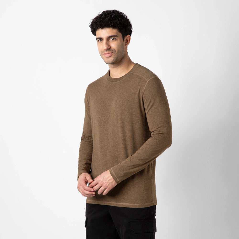 Bamboo Long Sleeve Tee Cocoa side on model