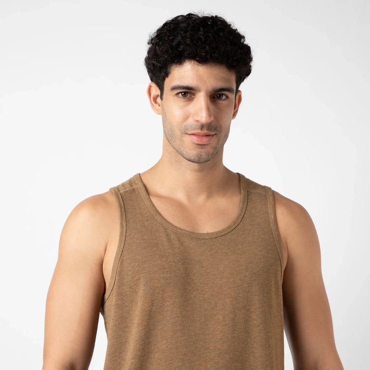 Bamboo Tank Cocoa close up on model