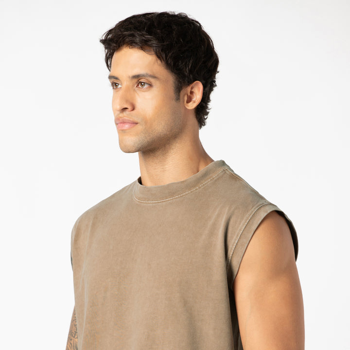 Boxy Tank Driftwood close up on model