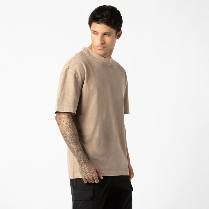 Boxy Tee Driftwood side on model