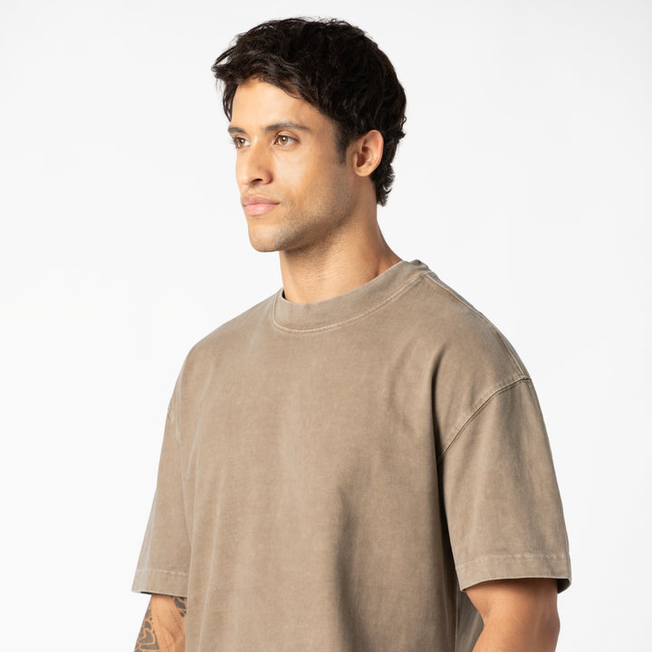 Boxy Tee Driftwood side on model