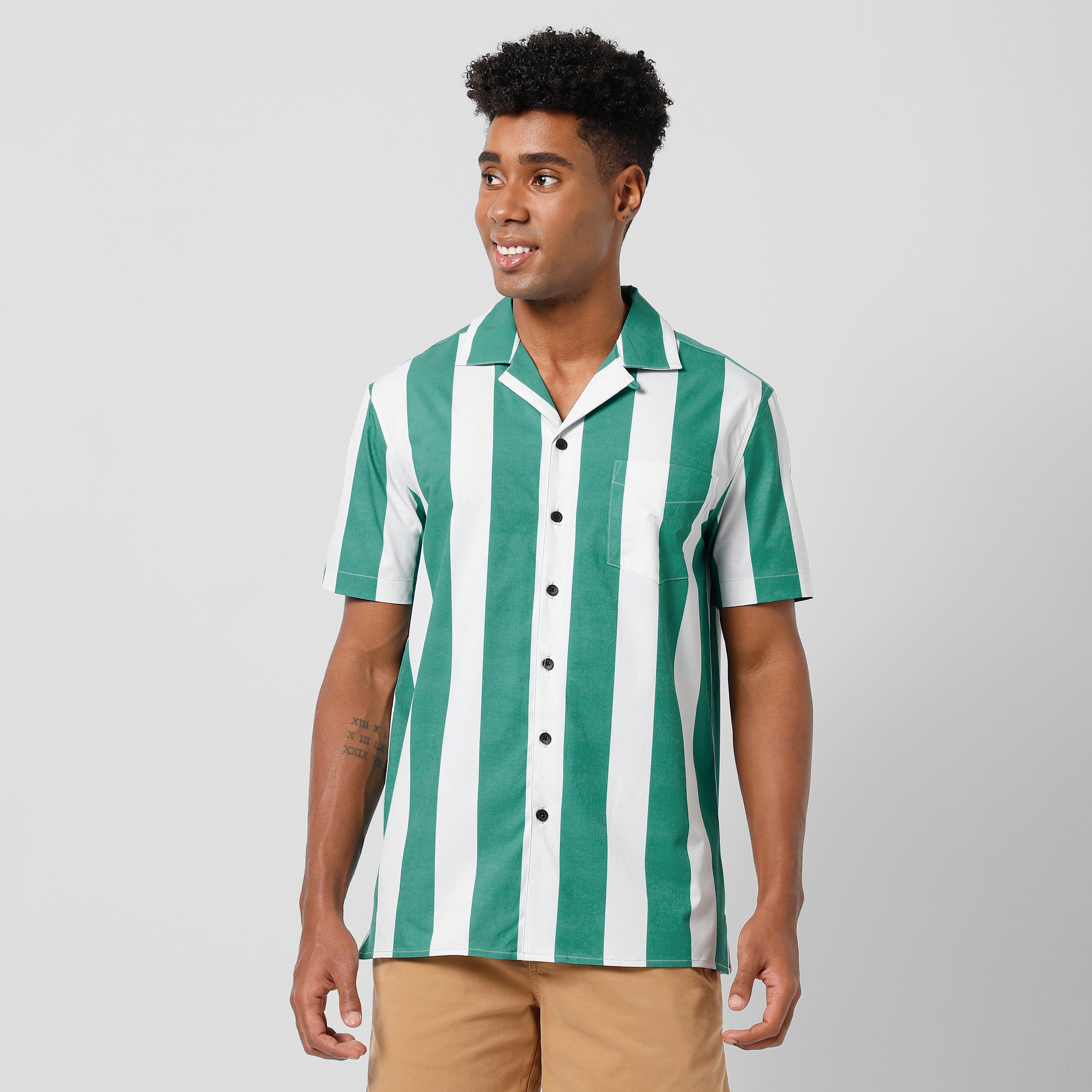 Cabana Camp Collar Shirt Green Stripe front on model