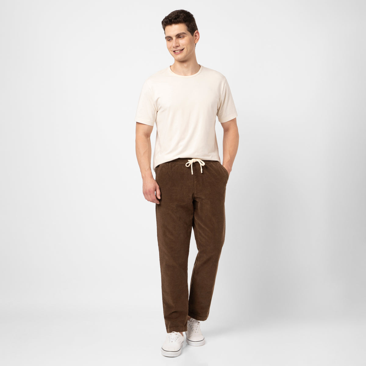 Corduroy Easy Pant Cocoa full body on model