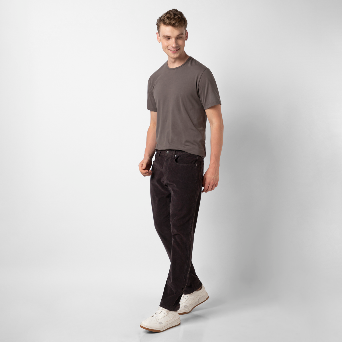 Corduroy 5-Pocket Pant Charcoal Black full body on model