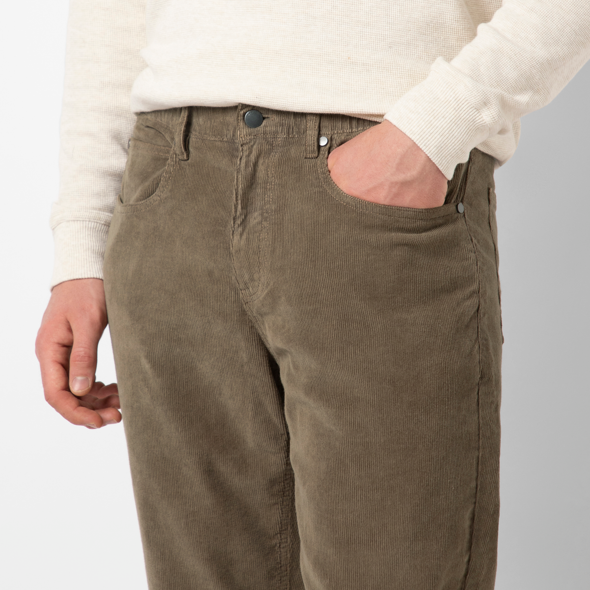 Corduroy 5-Pocket Pant Desert close up front on model