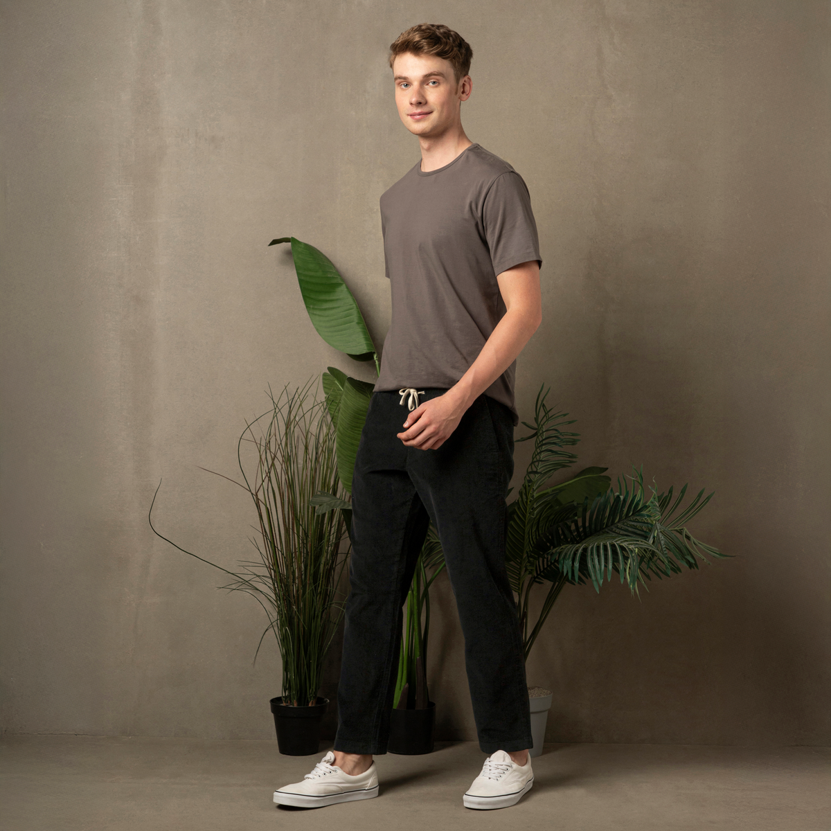 Corduroy Easy Pant Black full body on model