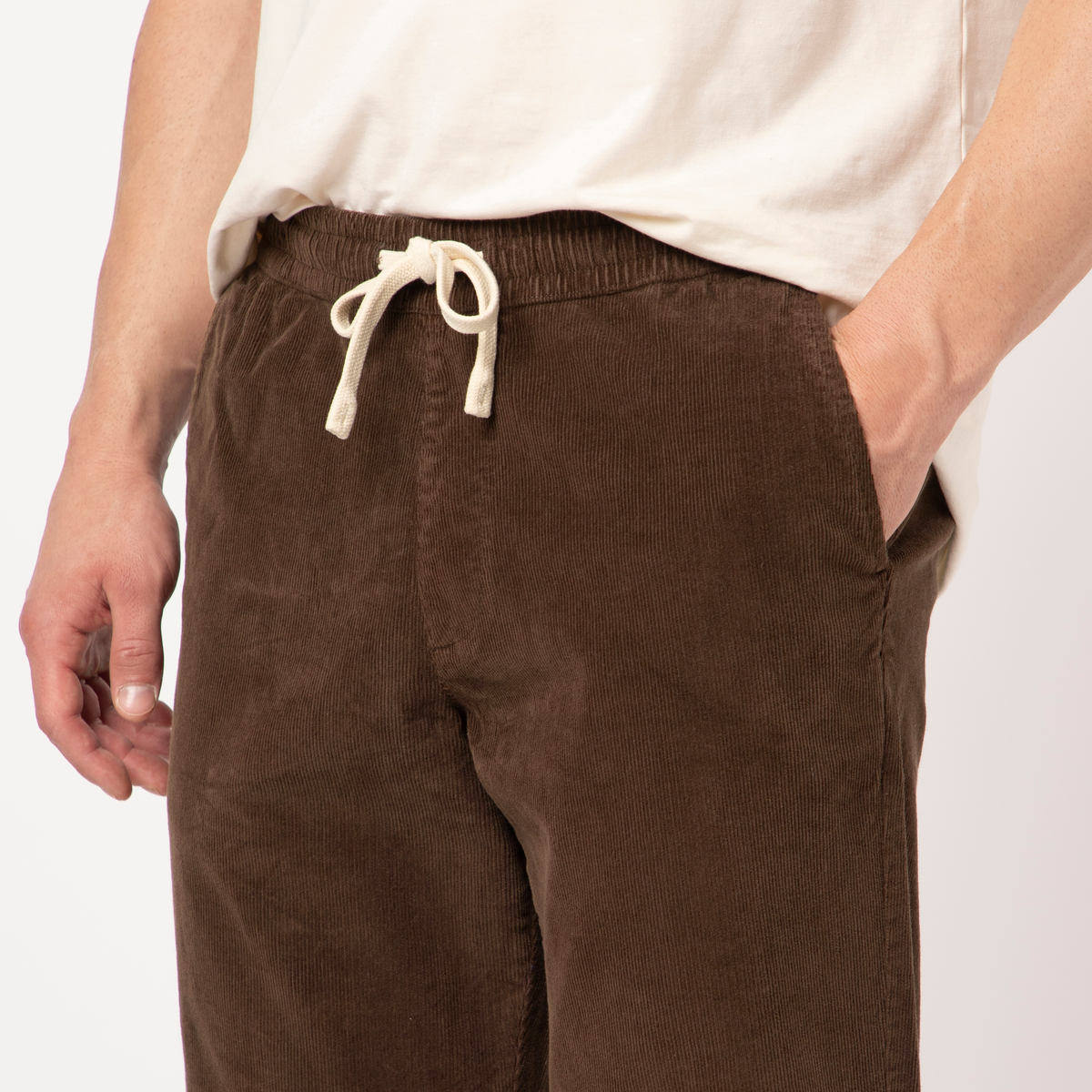 Corduroy Easy Pant Cocoa close up front on model