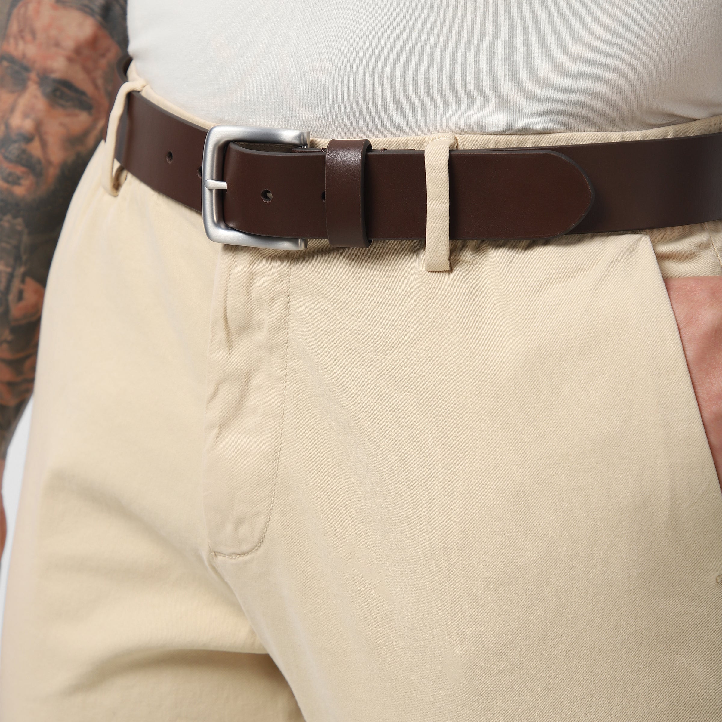 Daily Leather Belt Medium Brown close up on model
