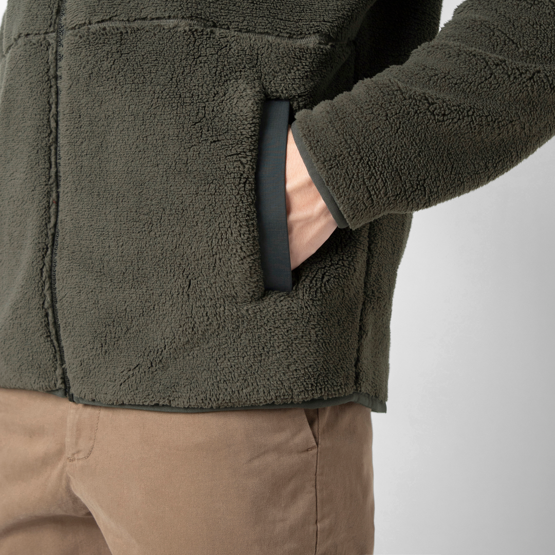 Full-Zip Sherpa Jacket Shadow pocket close up on model