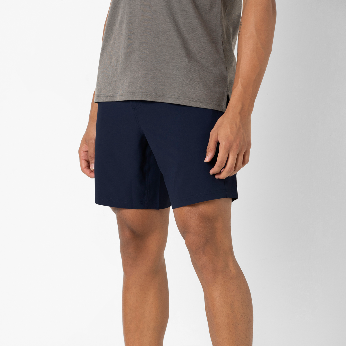 Hybrid Short 7" Navy side on model