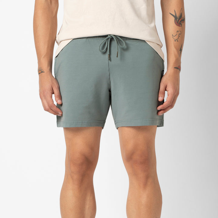 Lounge Short 5 Shark Grey front on model