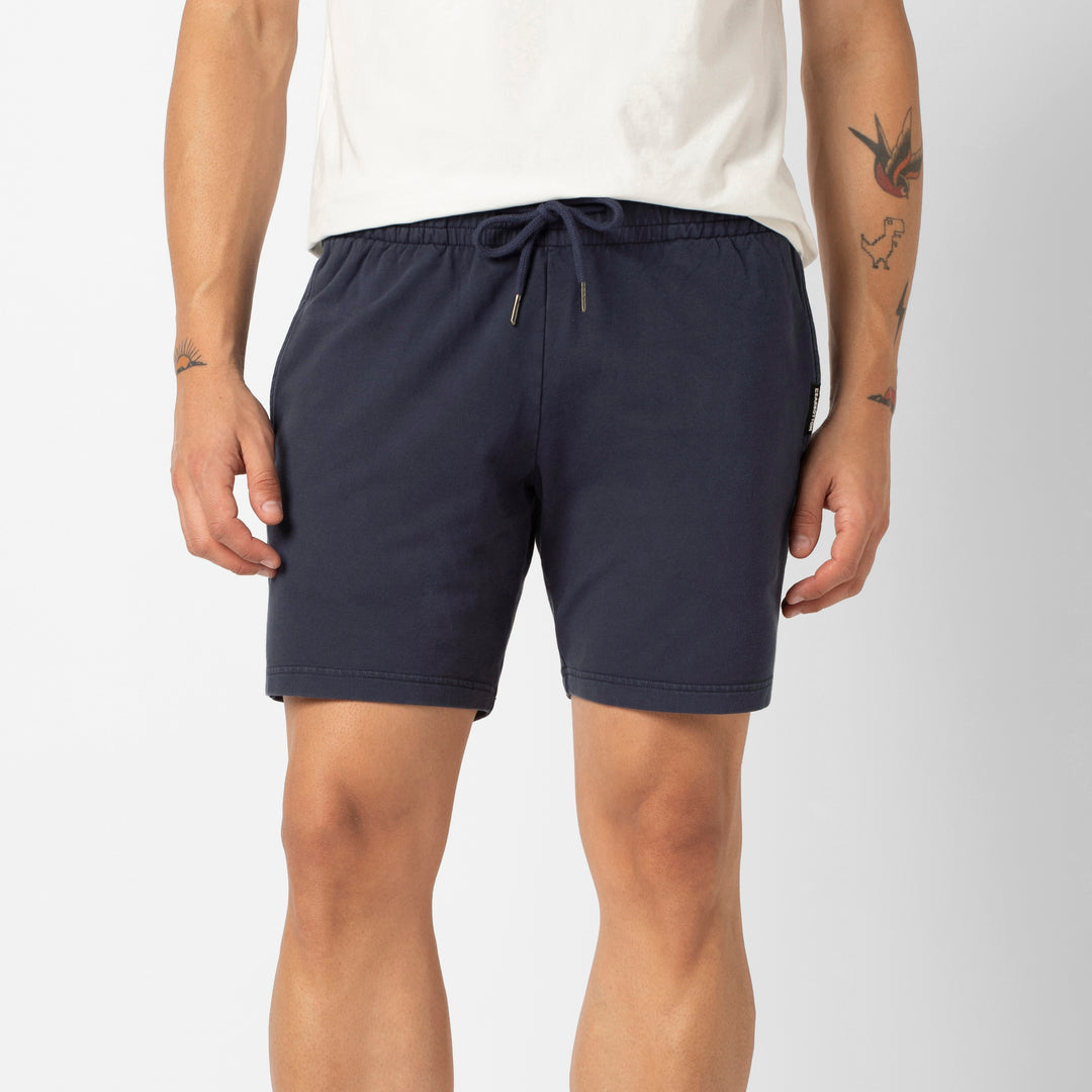 Lounge Short 7 Navy front on model
