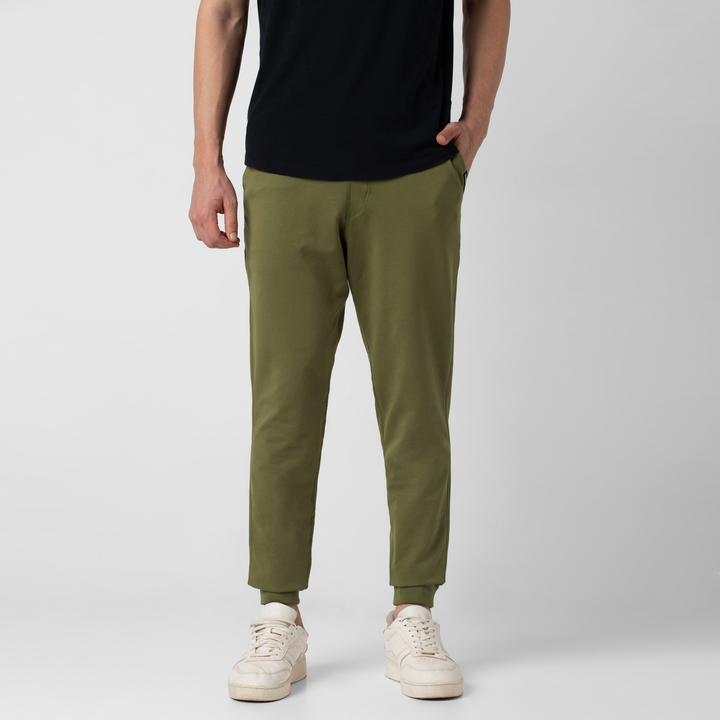 Lounge Jogger Olive front on model