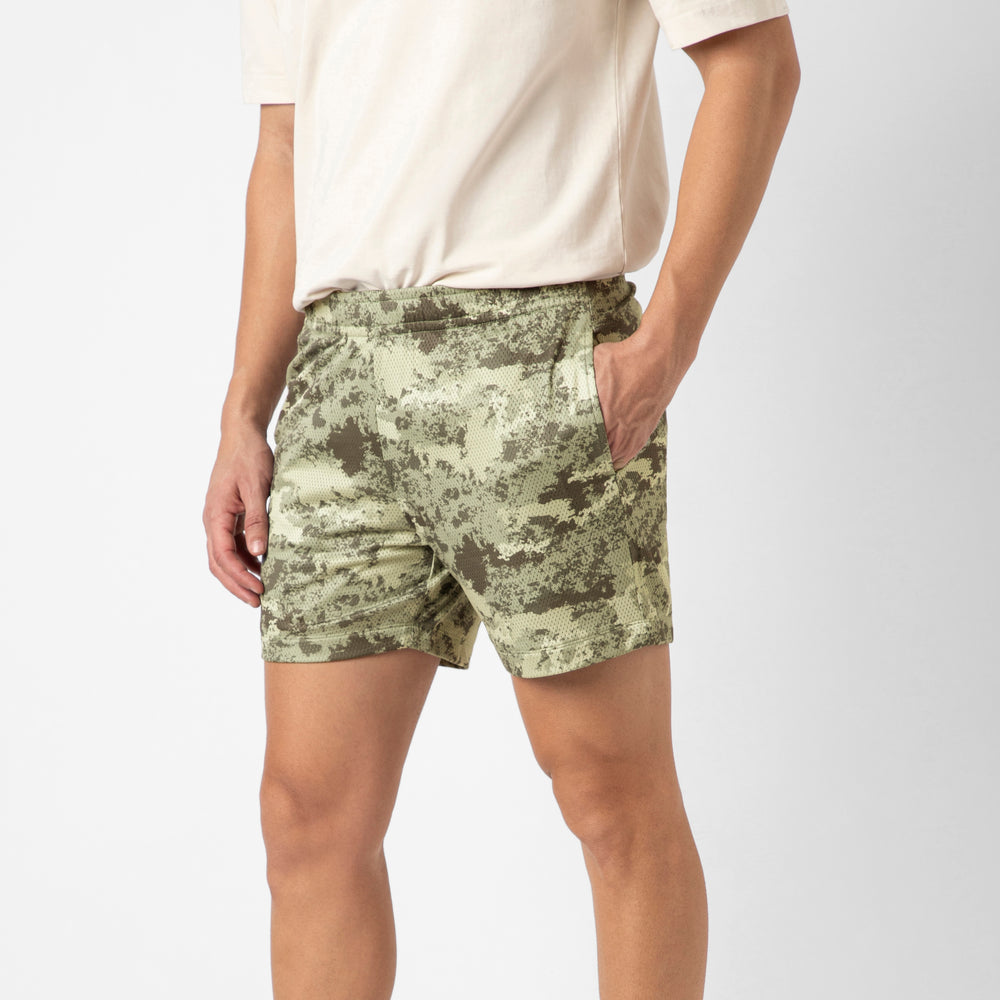 Mesh Short Camo Sand side on model