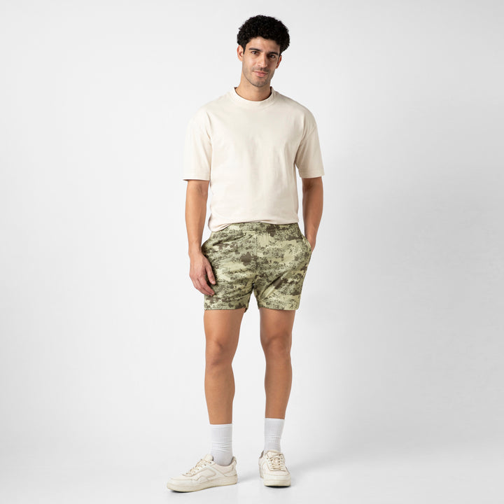 Mesh Short Camo Sand full body on model