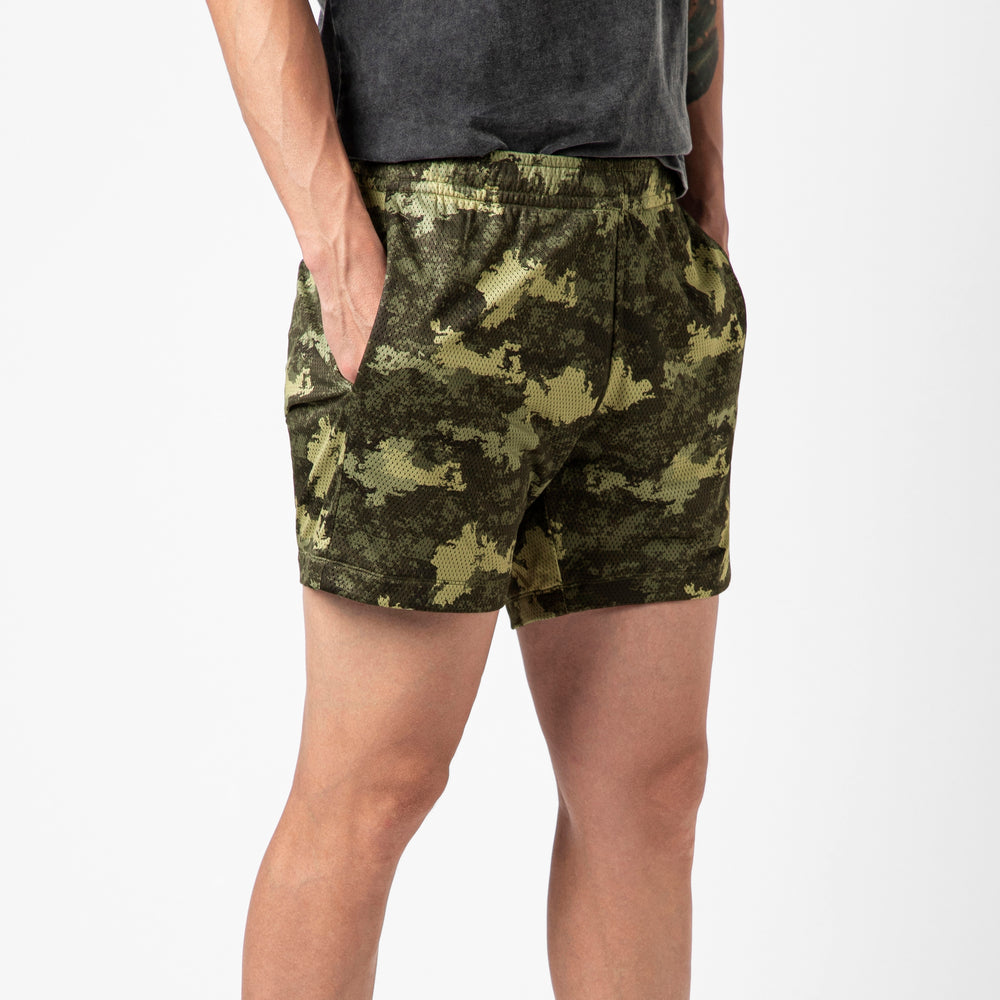 Mesh Short Camo Tree side on model