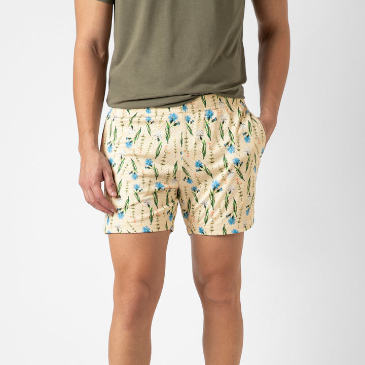 Mesh Short Garden front on model