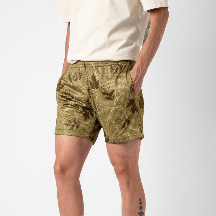 Mesh Short Hunter side on model