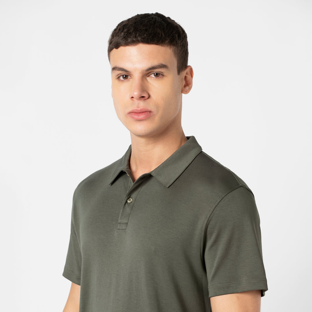 Midweight Supima Polo Graphite close up on model