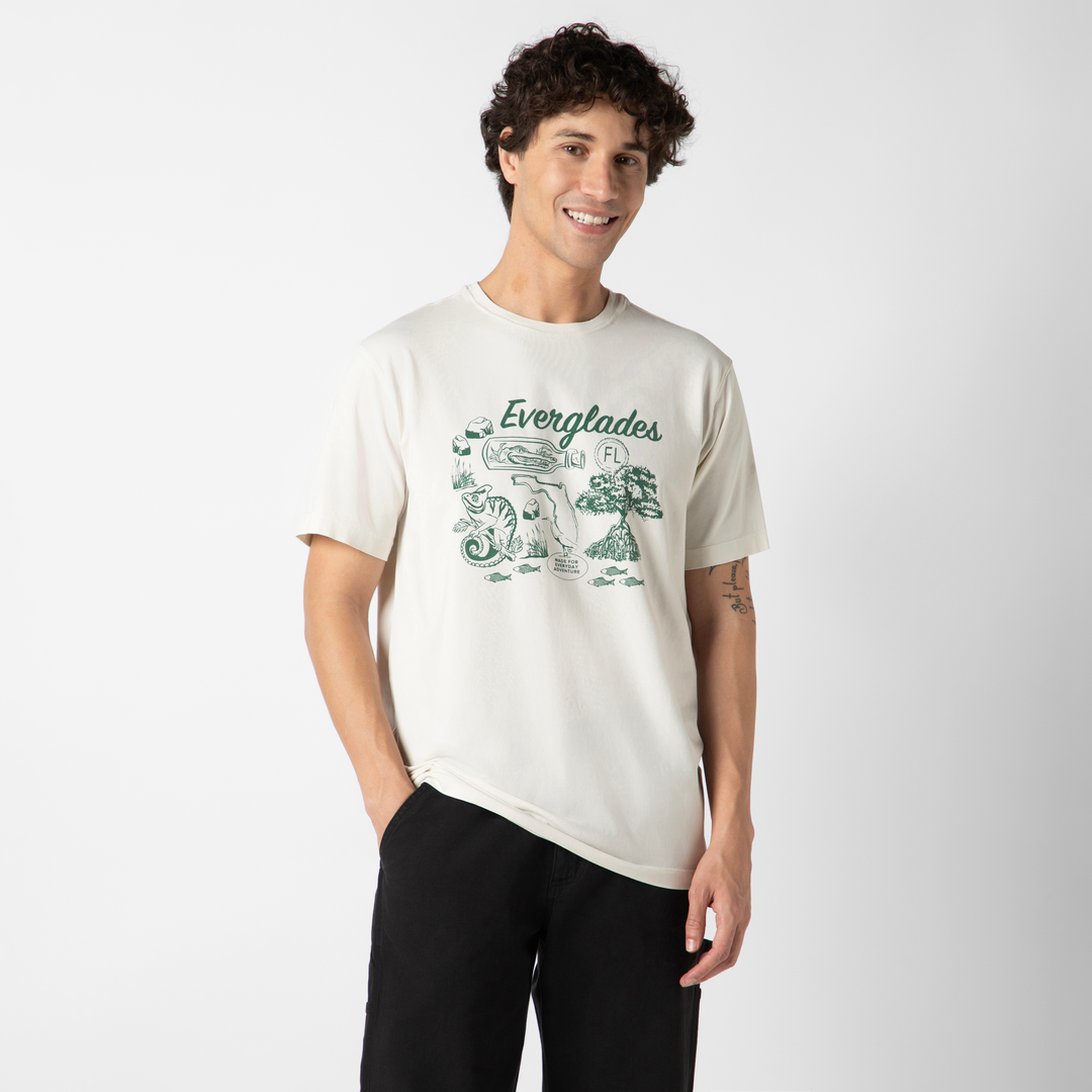 Natural Dye Graphic Tee Everglades front on model