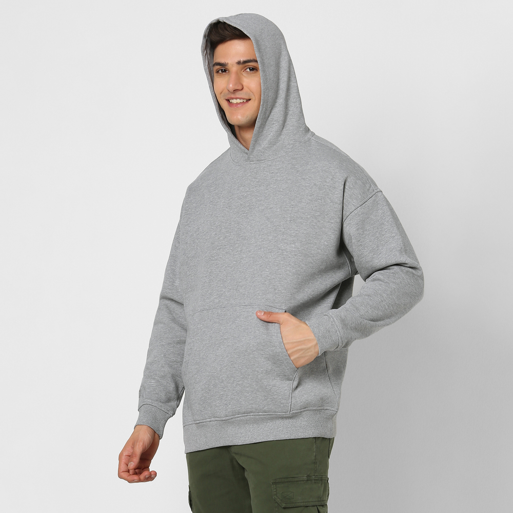 Oversized Hoodie Heather Grey side on model