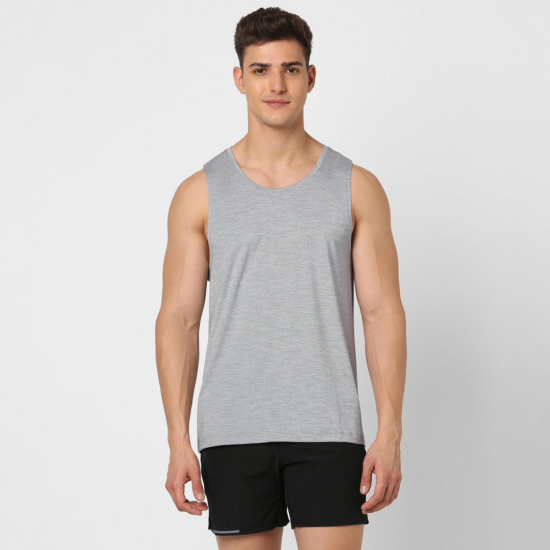 Pace Tank Grey front on model