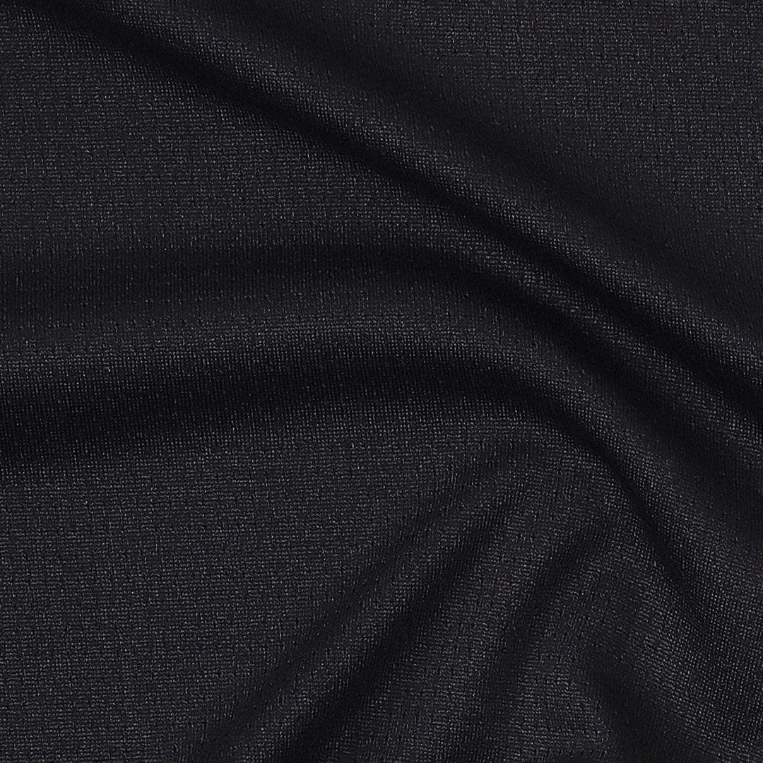 Power Tee Black close up fabric