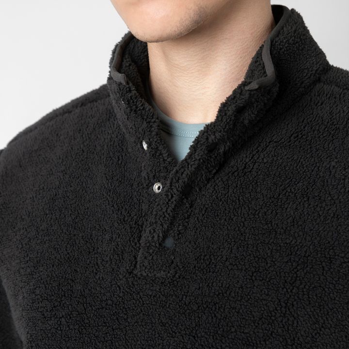 Quarter Snap Sherpa Pullover Black collar close up on model