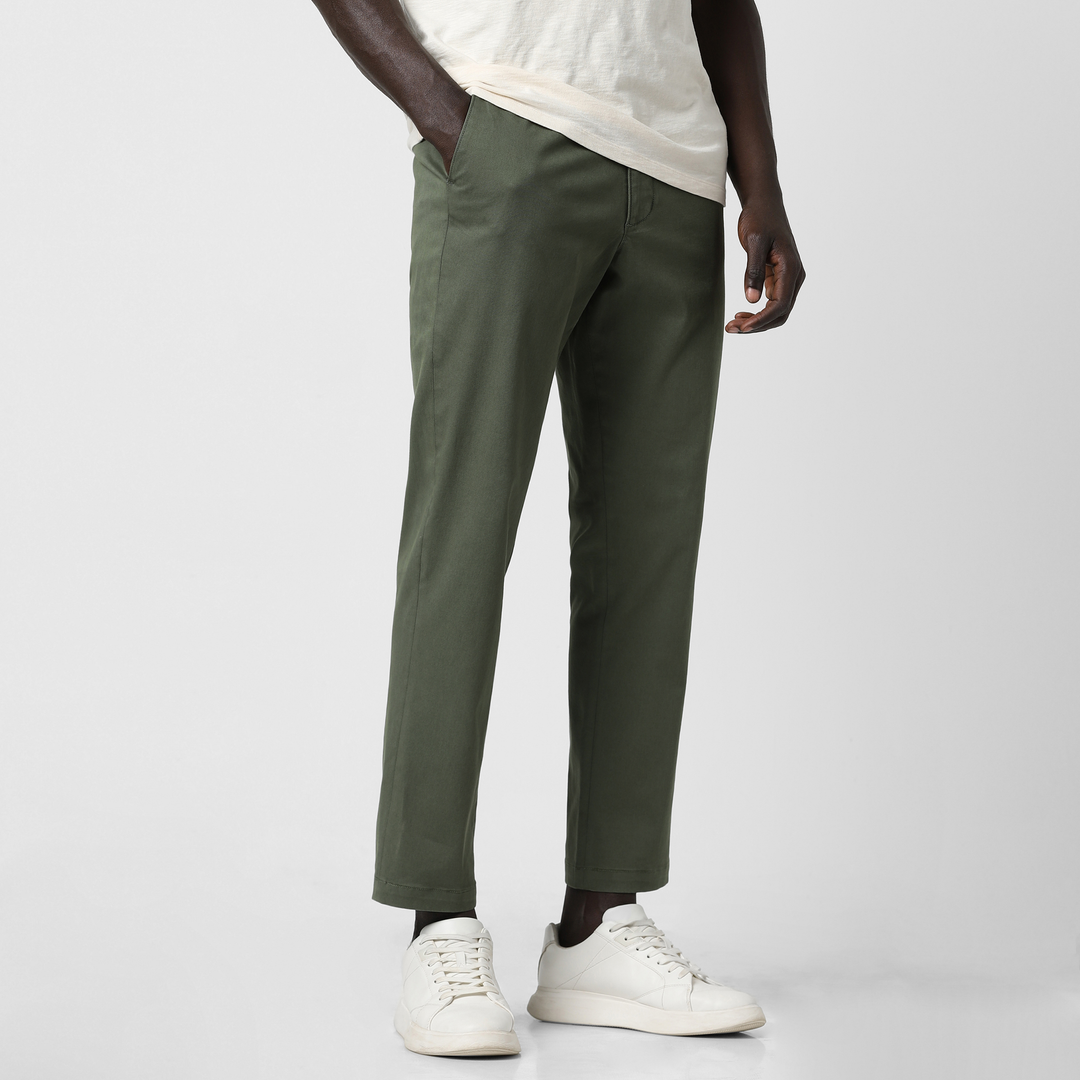 Relaxed Stretch Chino Pant Fern side on model