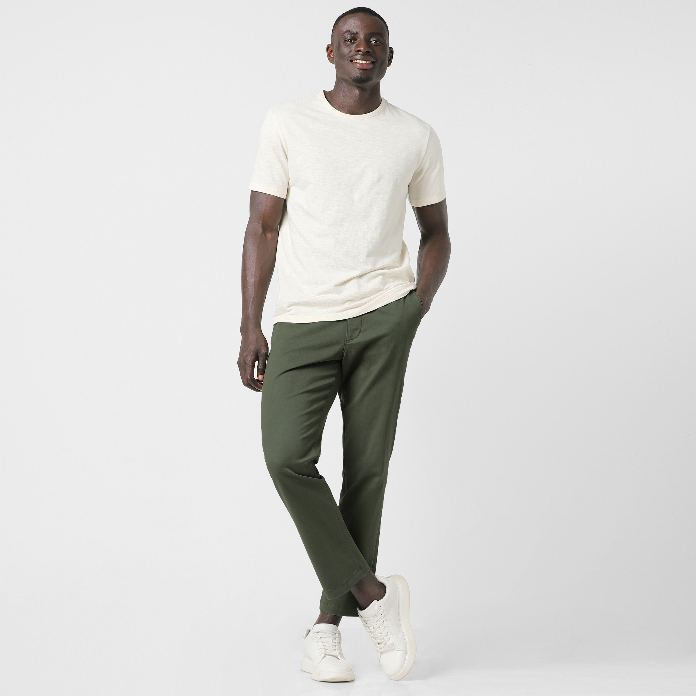 Relaxed Stretch Chino Pant Fern full body on model