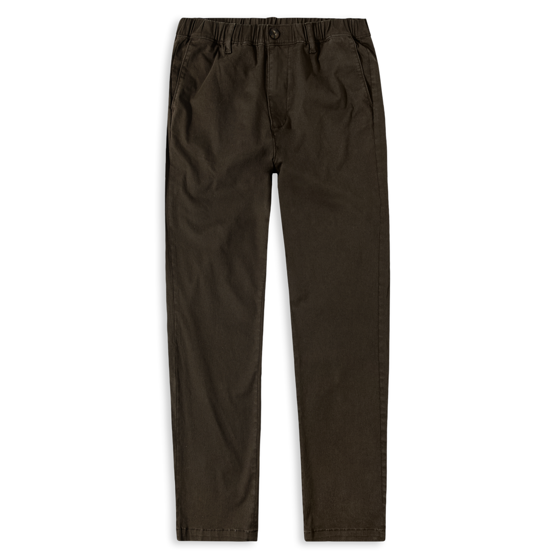 Relaxed Stretch Chino Pant Cocoa on model