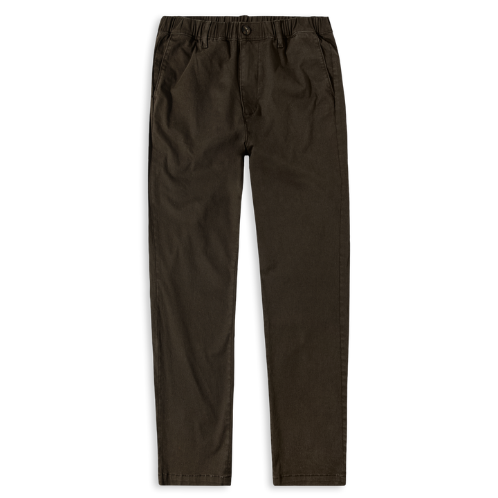 Relaxed Stretch Chino Pant Cocoa on model