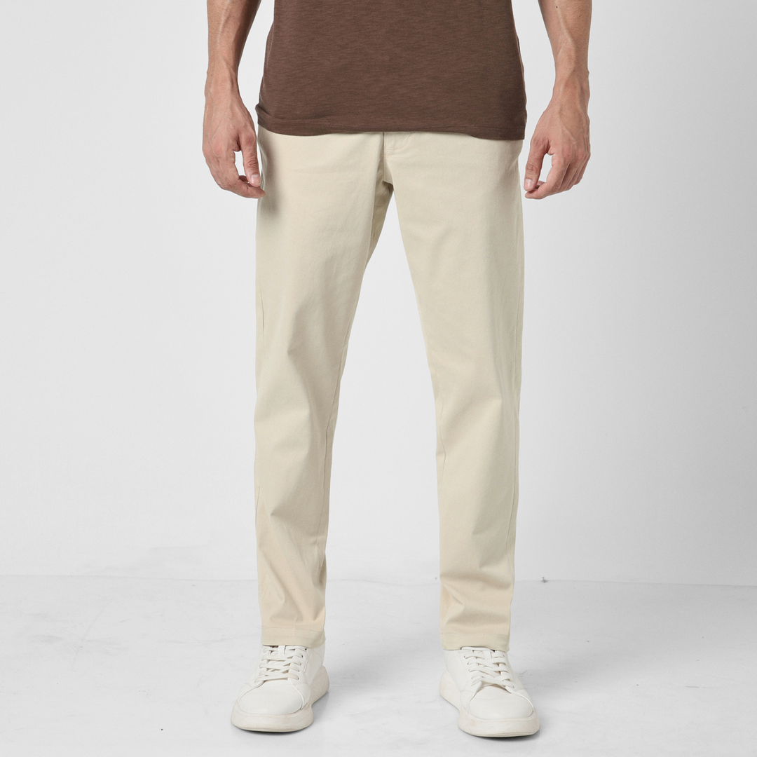 Relaxed Stretch Chino Pant Stone on model