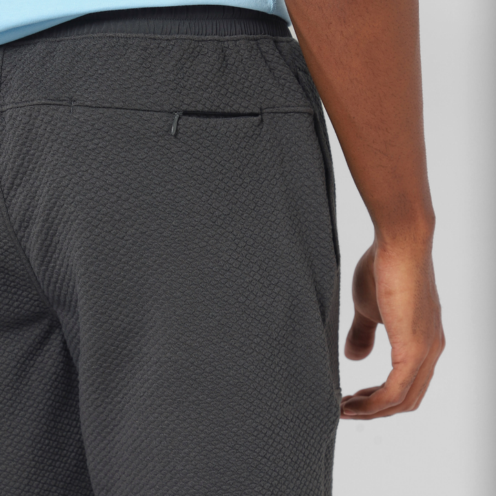 Roam Short 5.5" Coal close up of back zipper pocket