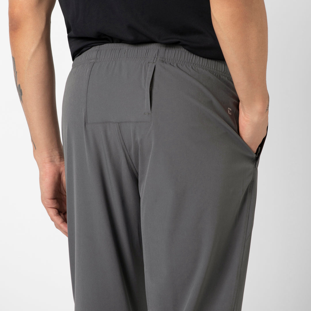 Run Jogger Coal back pocket detail