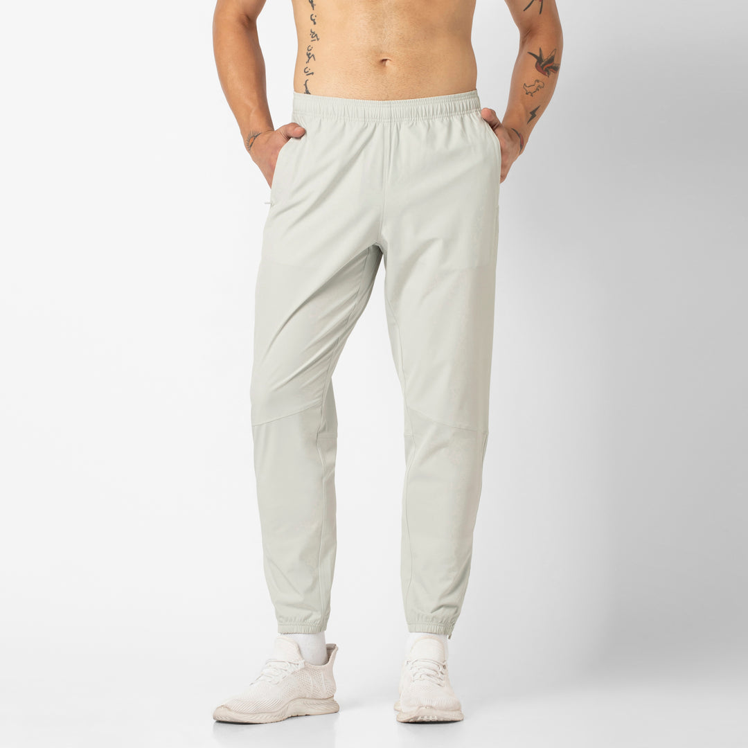 Run Jogger Light Grey front on model