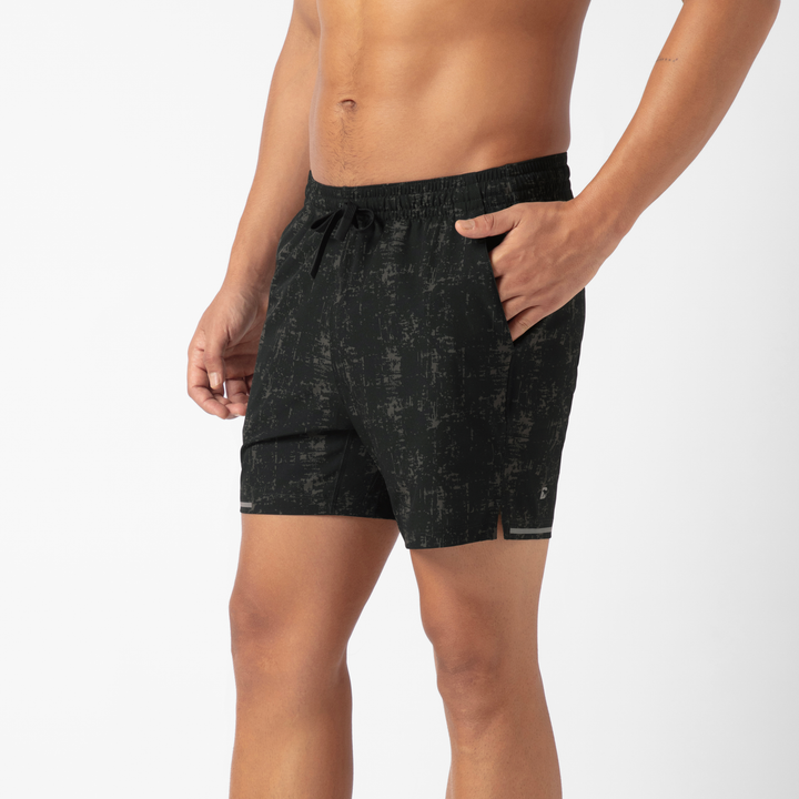 Run Short v2 5.5" in Asphalt side on model