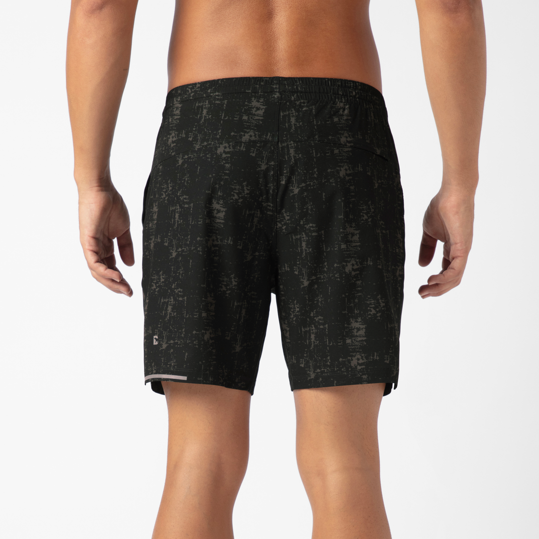 Run Short v2 7" in Asphalt back on model